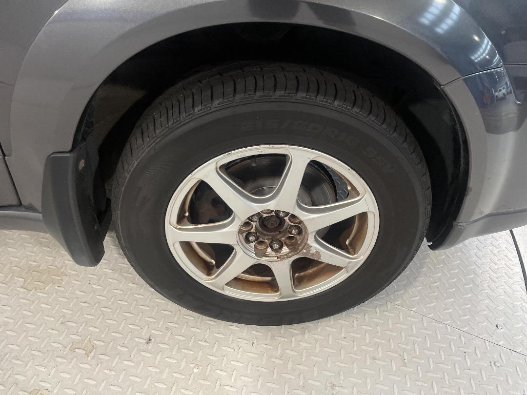 Photo '9' of Subaru Outback