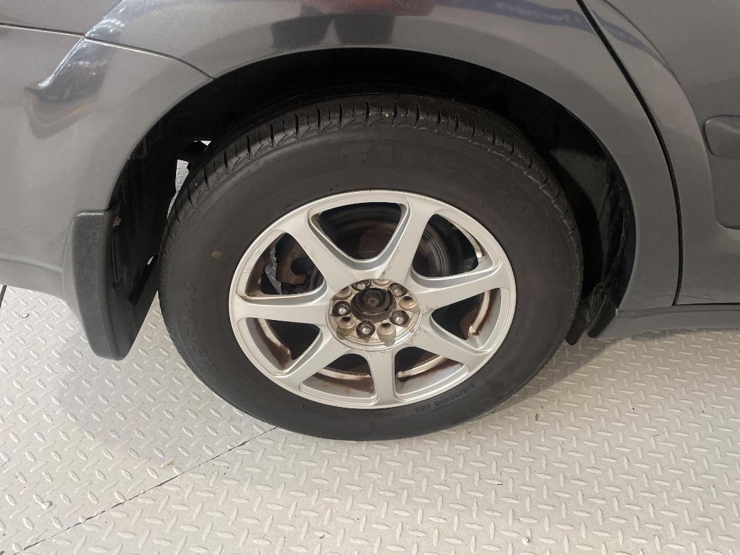 Photo '12' of Subaru Outback