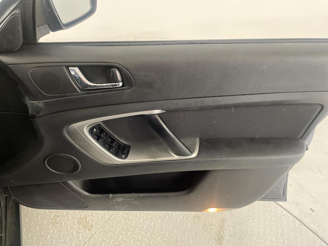 Photo '15' of Subaru Outback