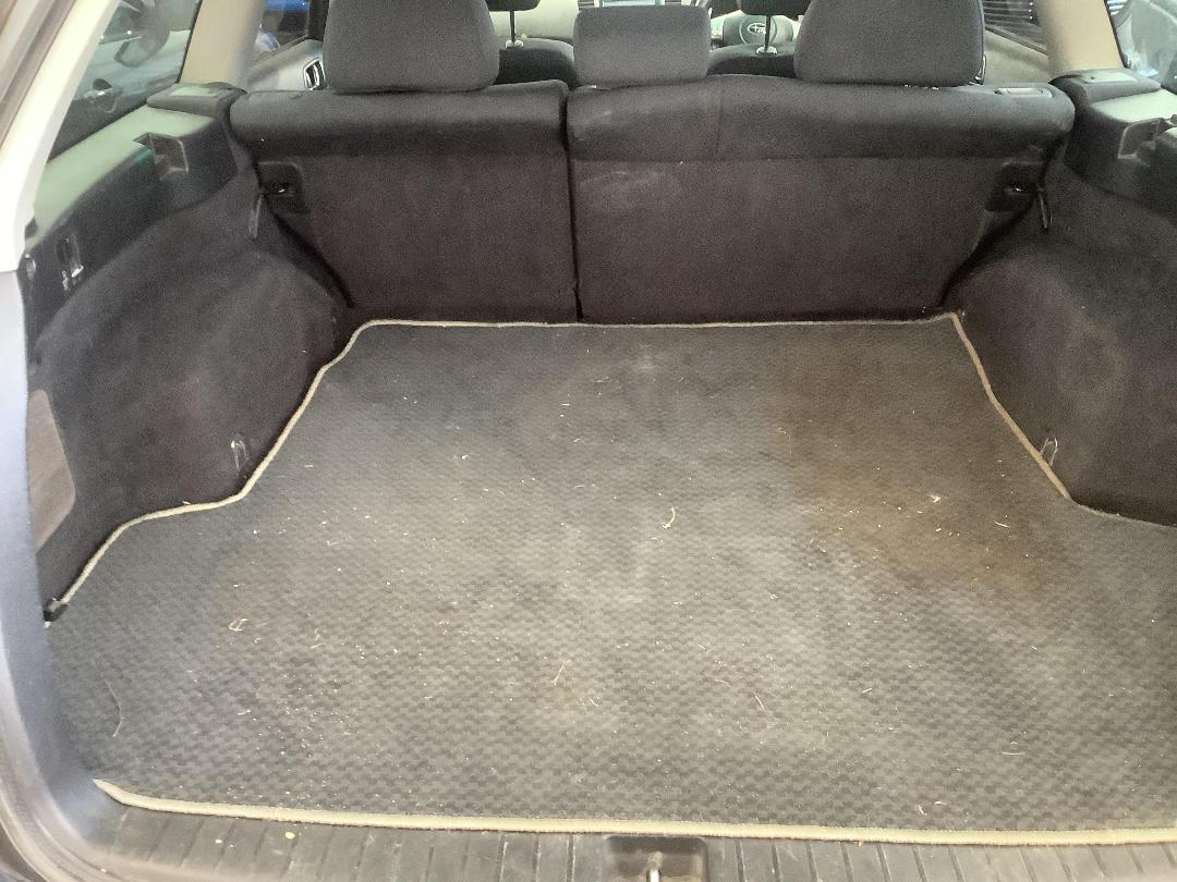 Photo '7' of Subaru Outback