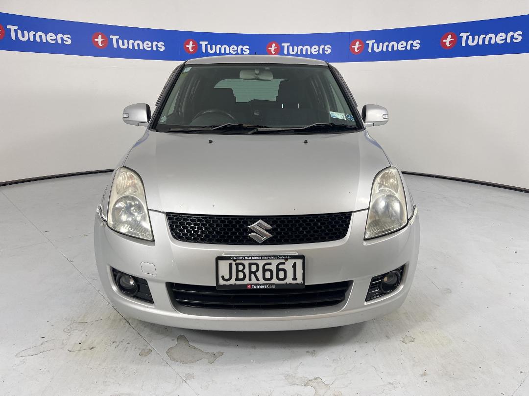 Photo '2' of Suzuki Swift