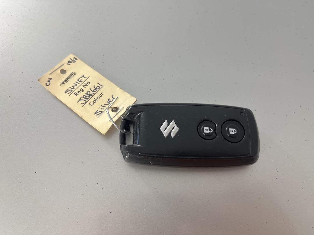 Photo '22' of Suzuki Swift