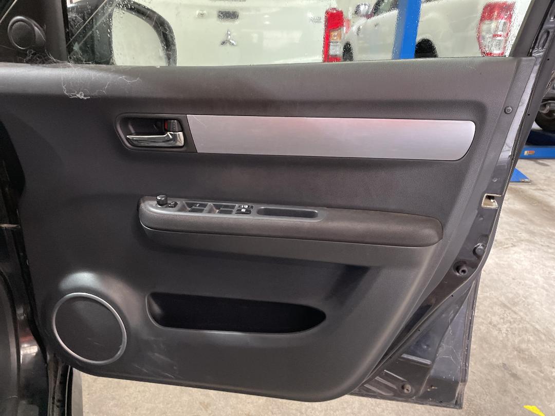 Photo '5' of Suzuki Swift