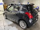 Thumbnail '2' of Suzuki Swift