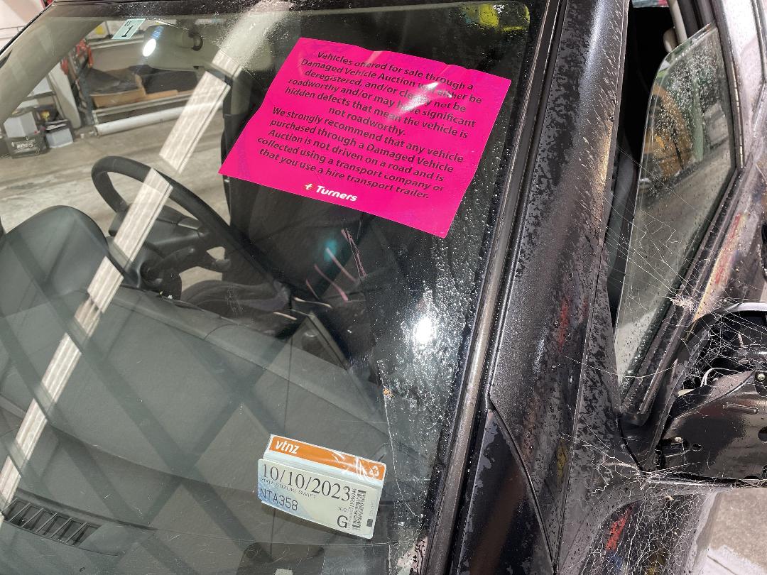 Photo '13' of Suzuki Swift