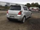 Thumbnail '2' of Suzuki Swift
