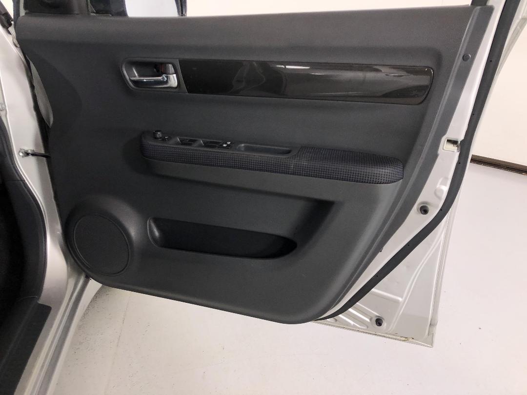 Photo '15' of Suzuki Swift