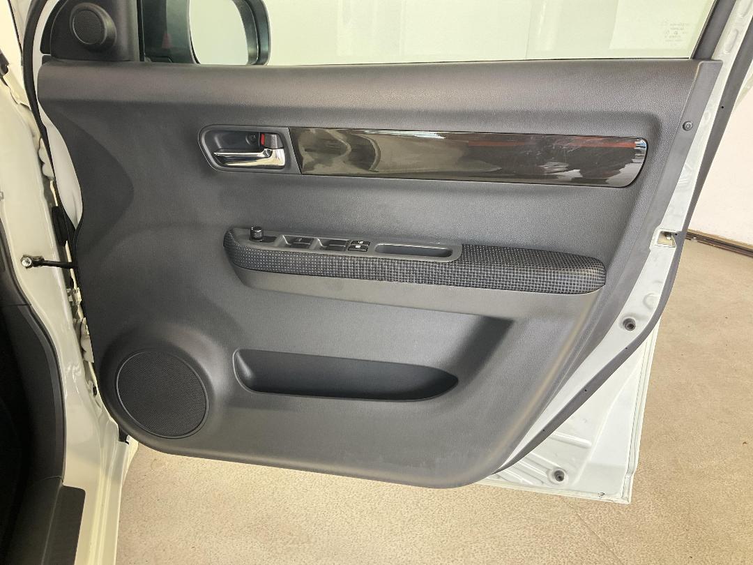 Photo '15' of Suzuki Swift