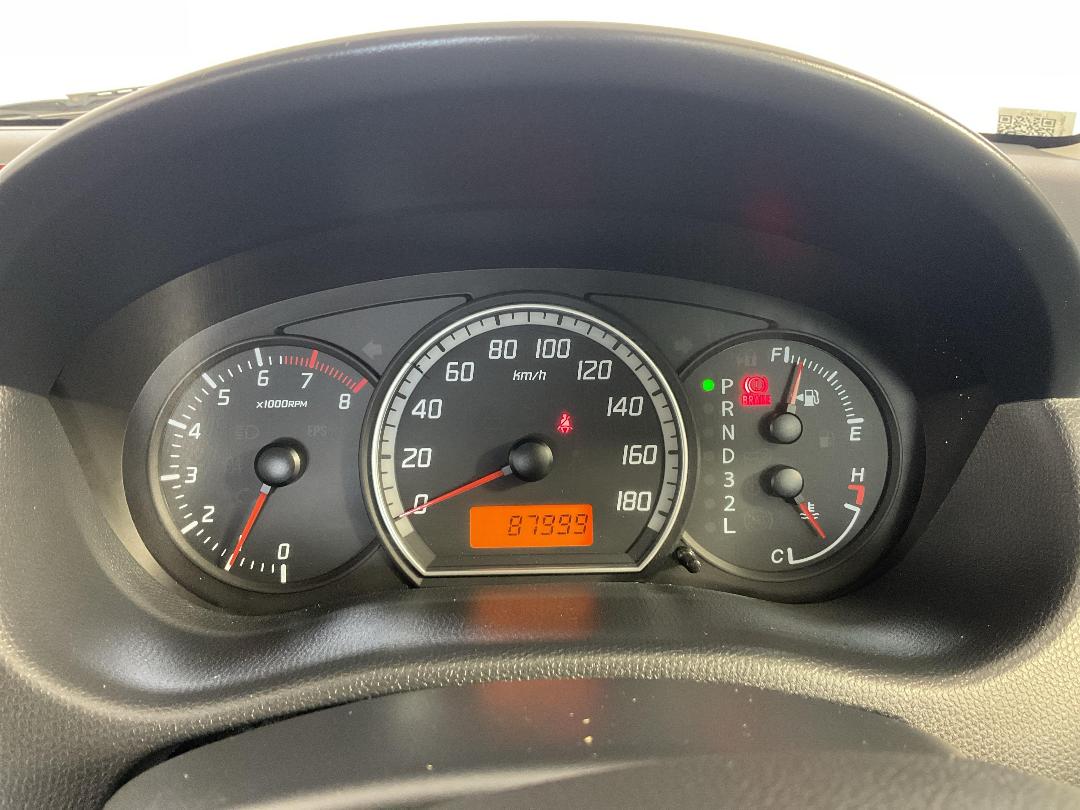 Photo '21' of Suzuki Swift