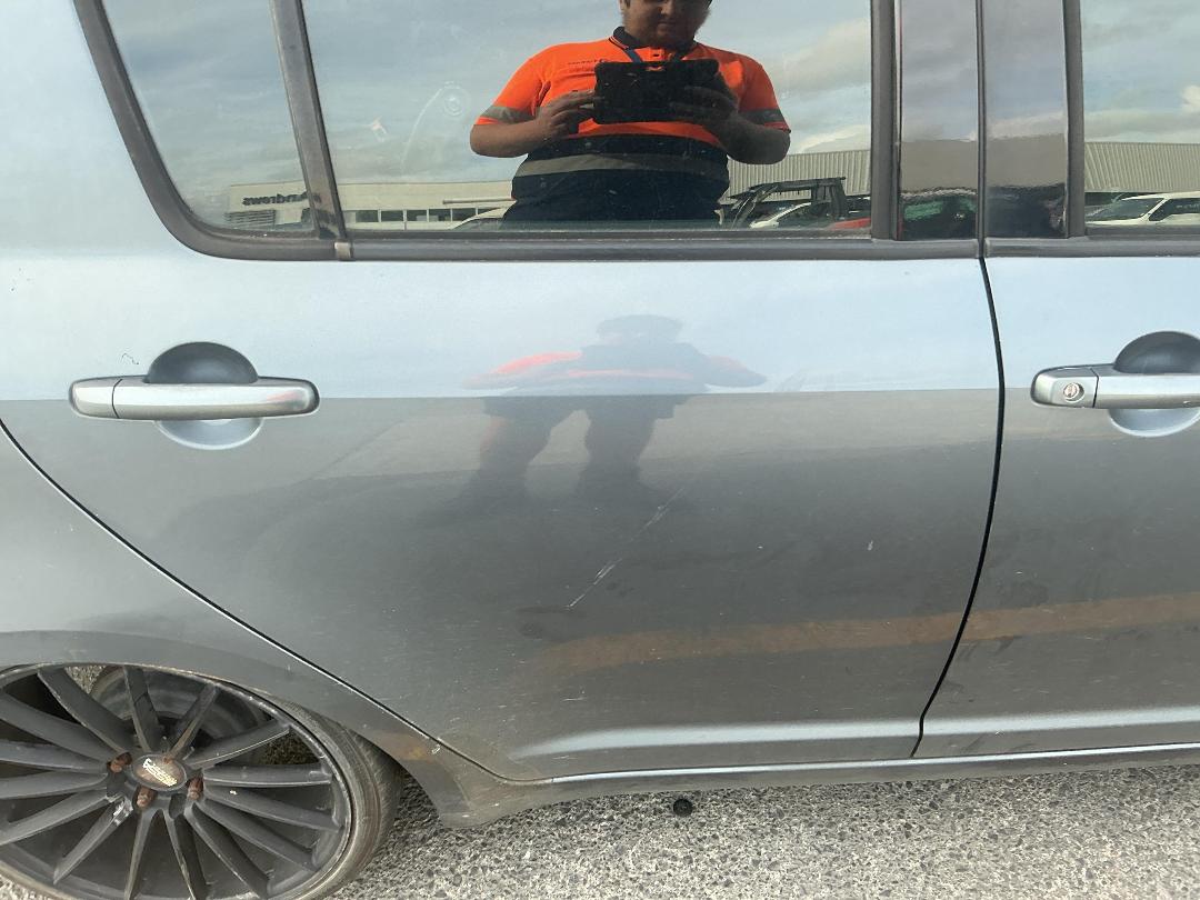 Photo '16' of Suzuki Swift Glxh2 LTD Photo '16' of Suzuki Swift Glxh2 LTD