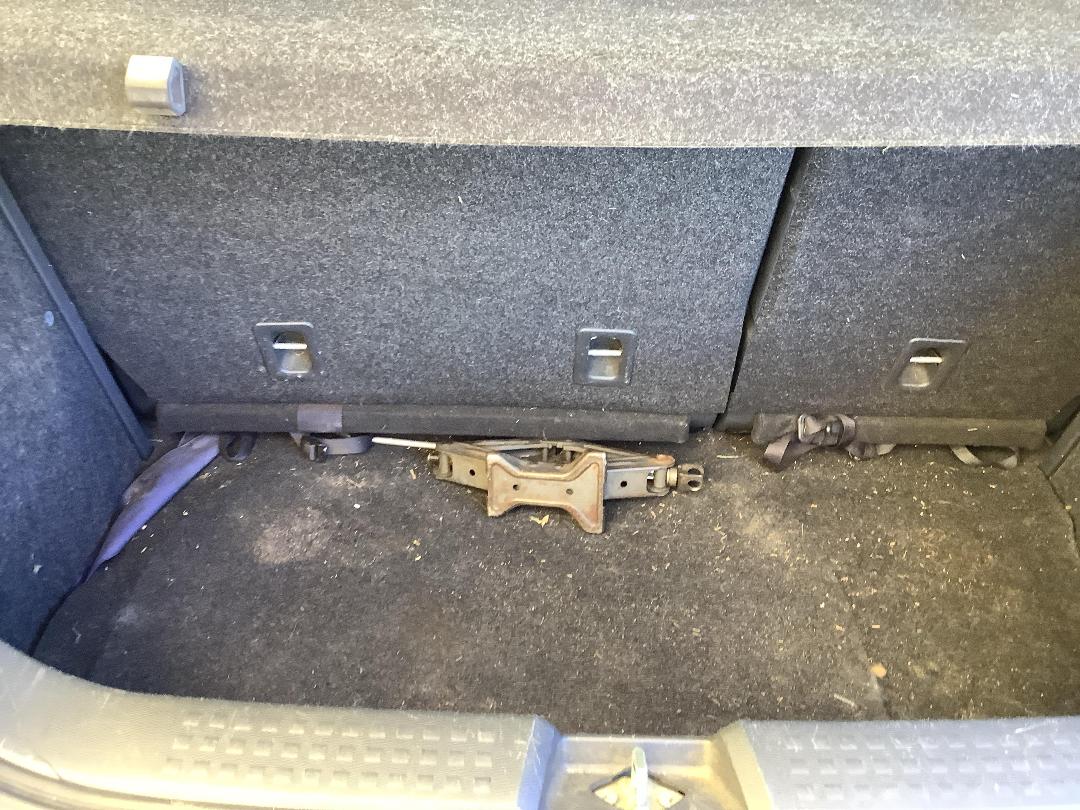 Photo '8' of Suzuki Swift Glxha2 LTD