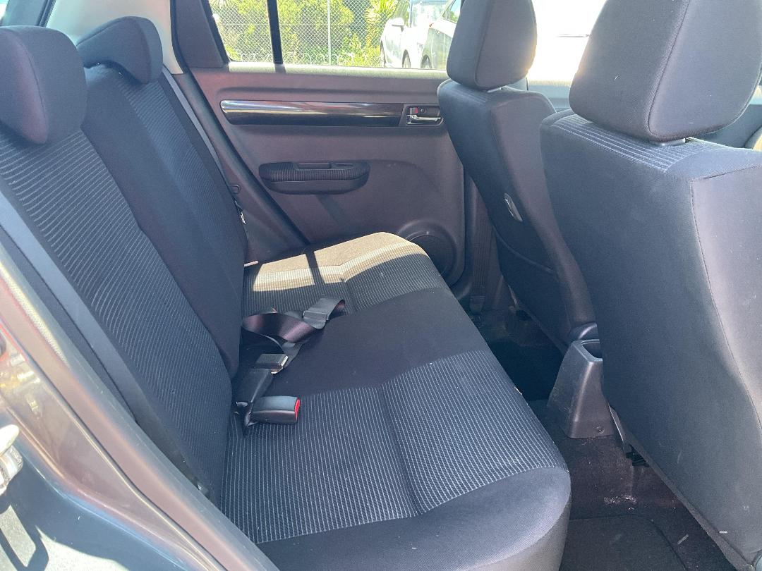 Photo '9' of Suzuki Swift