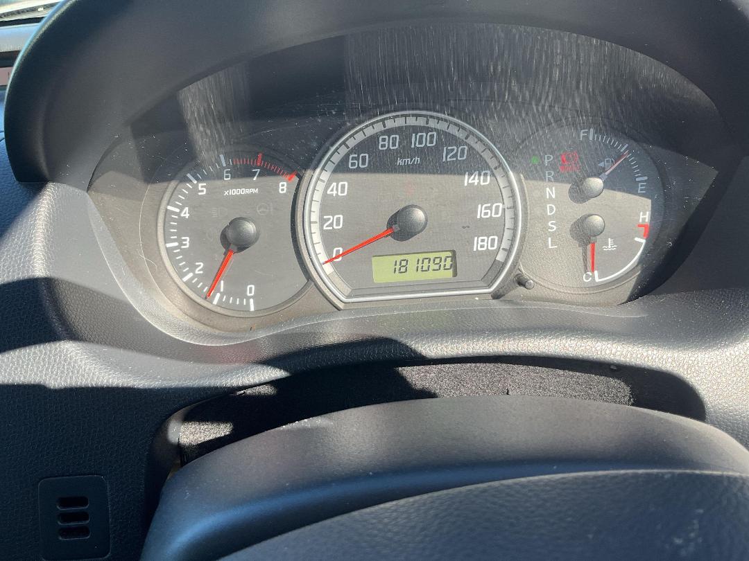 Photo '5' of Suzuki Swift Photo '5' of Suzuki Swift