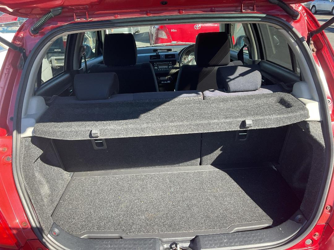 Photo '7' of Suzuki Swift Photo '7' of Suzuki Swift