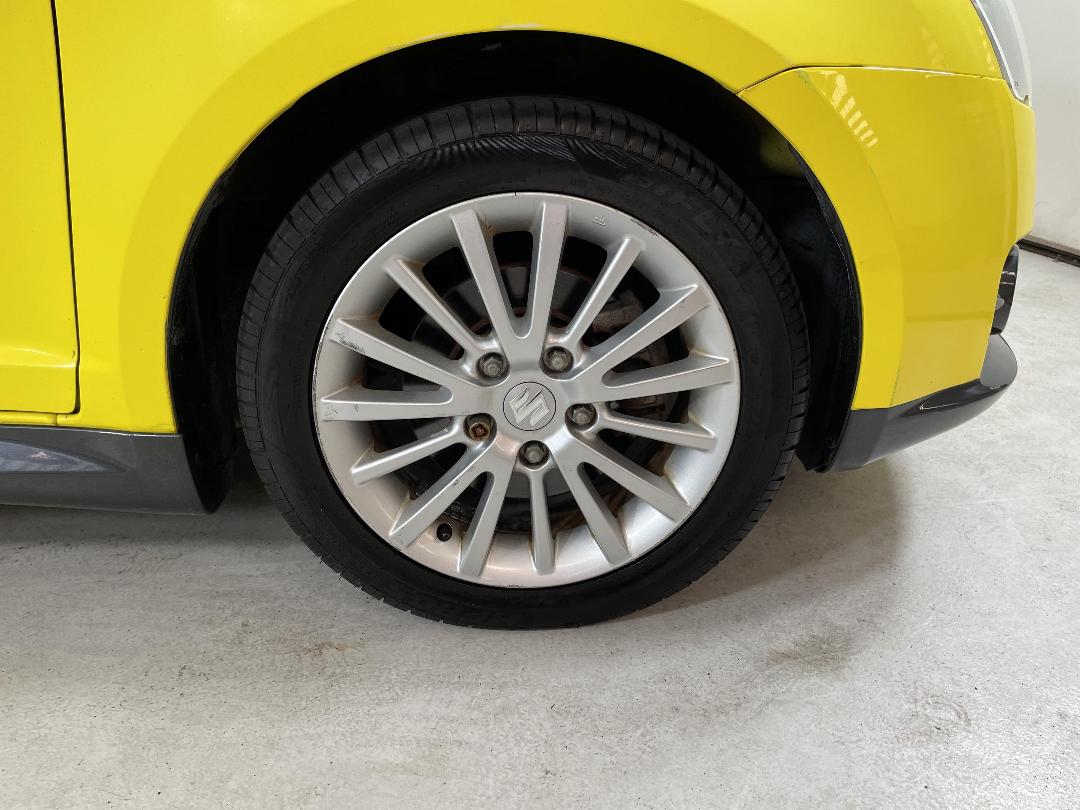 Photo '9' of Suzuki Swift Photo '9' of Suzuki Swift