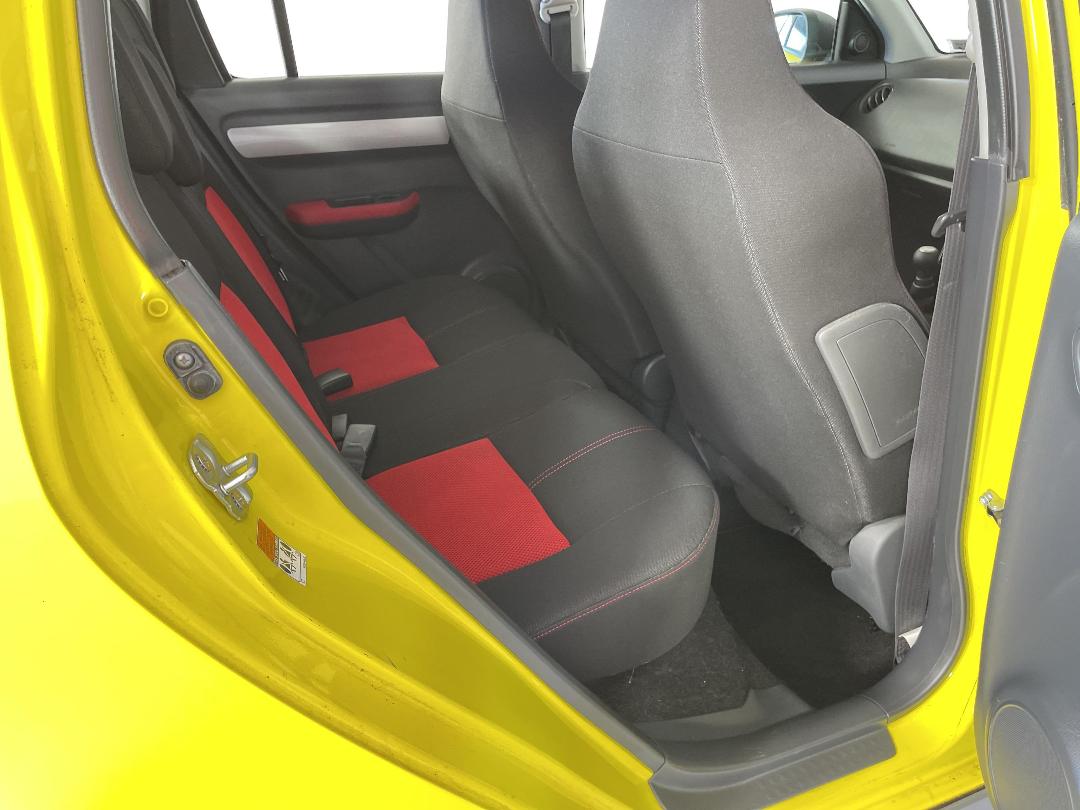 Photo '20' of Suzuki Swift Photo '20' of Suzuki Swift