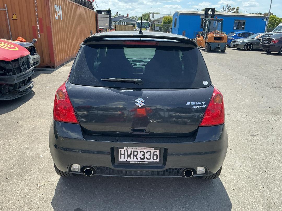 Photo '5' of Suzuki Swift Sport Photo '5' of Suzuki Swift Sport