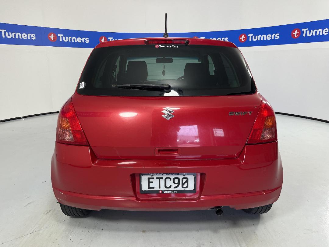 Photo '6' of Suzuki Swift Photo '6' of Suzuki Swift