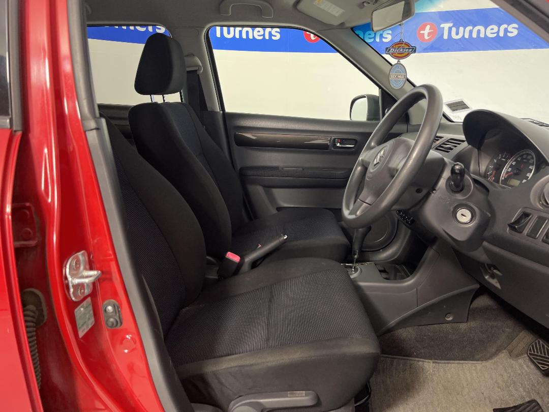 Photo '16' of Suzuki Swift Photo '16' of Suzuki Swift