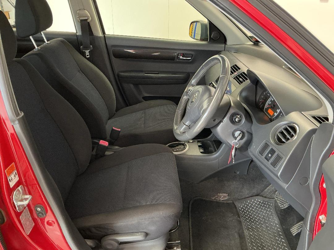 Photo '16' of Suzuki Swift