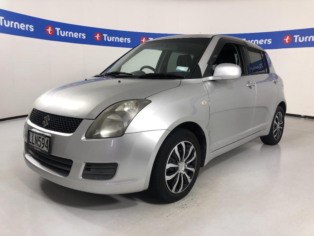 Photo '4' of Suzuki Swift