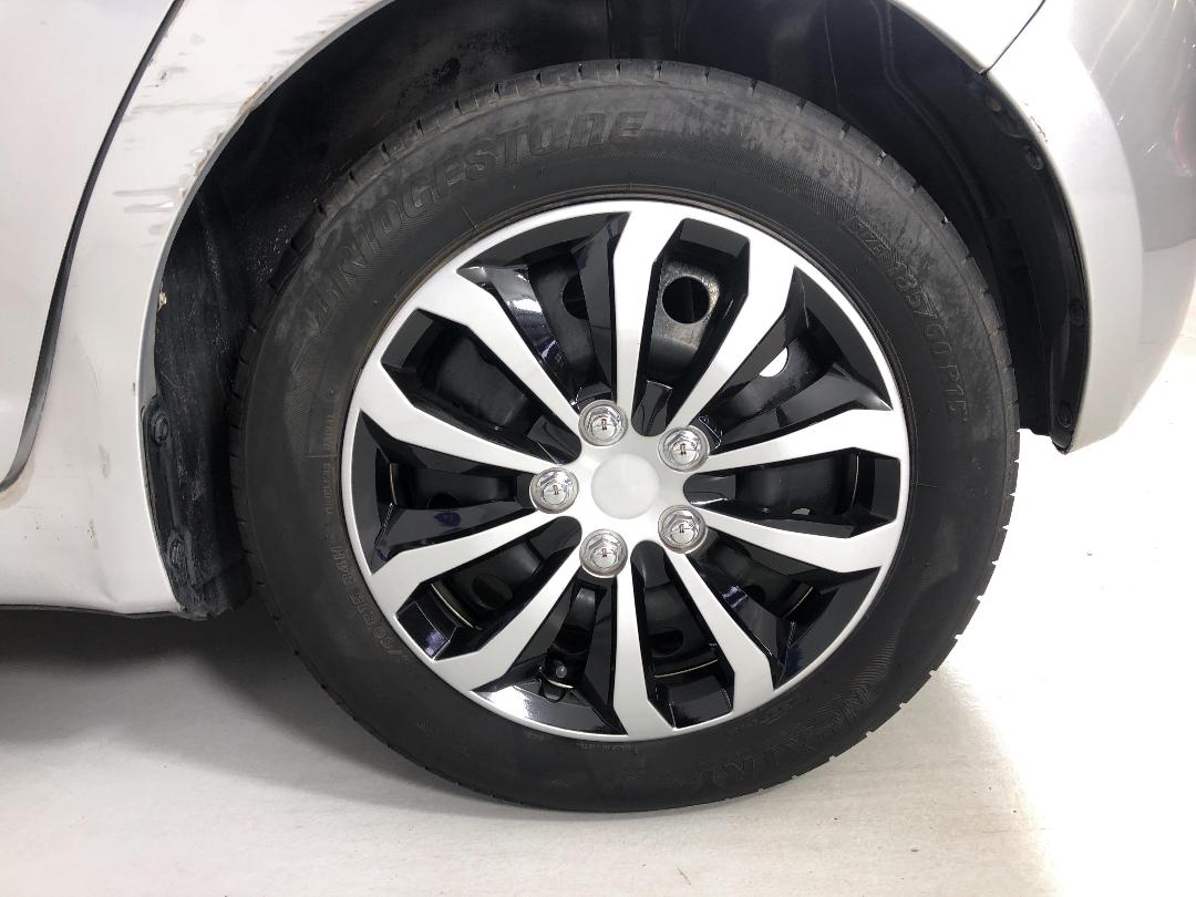 Photo '11' of Suzuki Swift