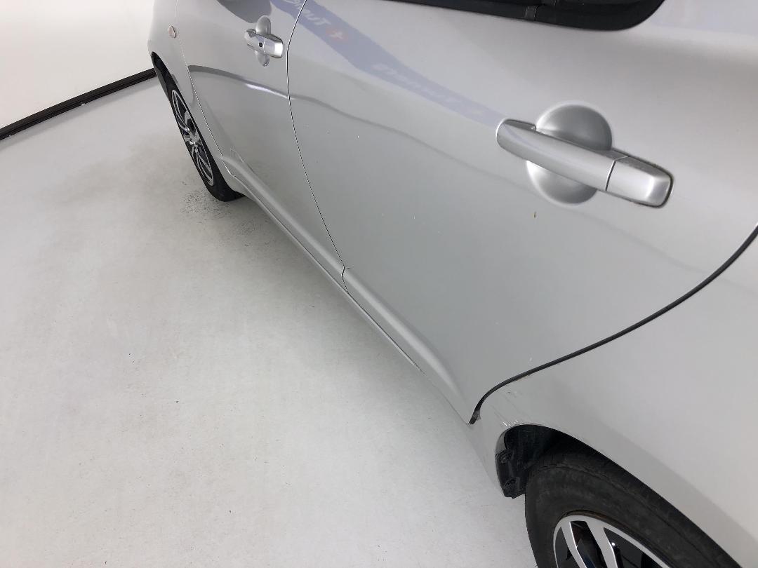 Photo '25' of Suzuki Swift