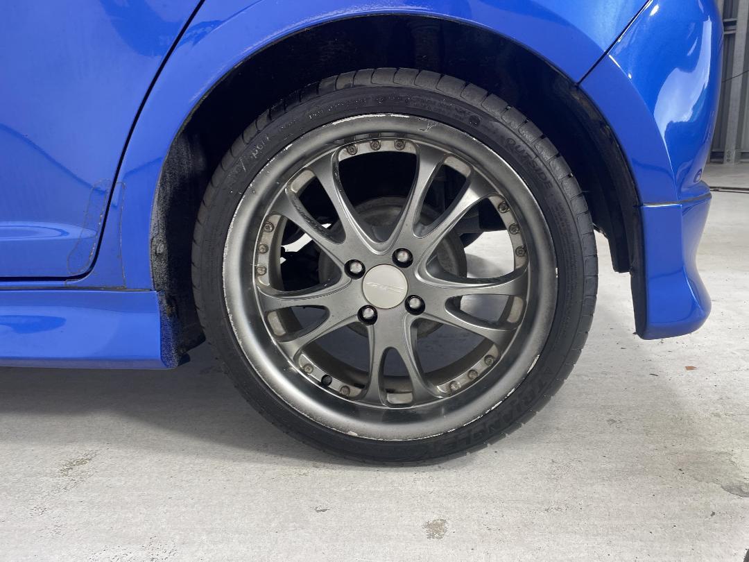 Photo '11' of Suzuki Swift Photo '11' of Suzuki Swift