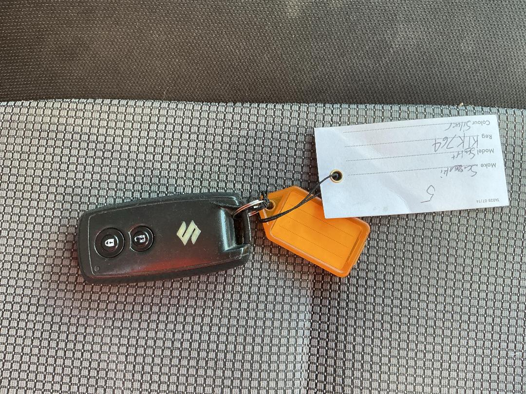 Photo '10' of Suzuki Swift