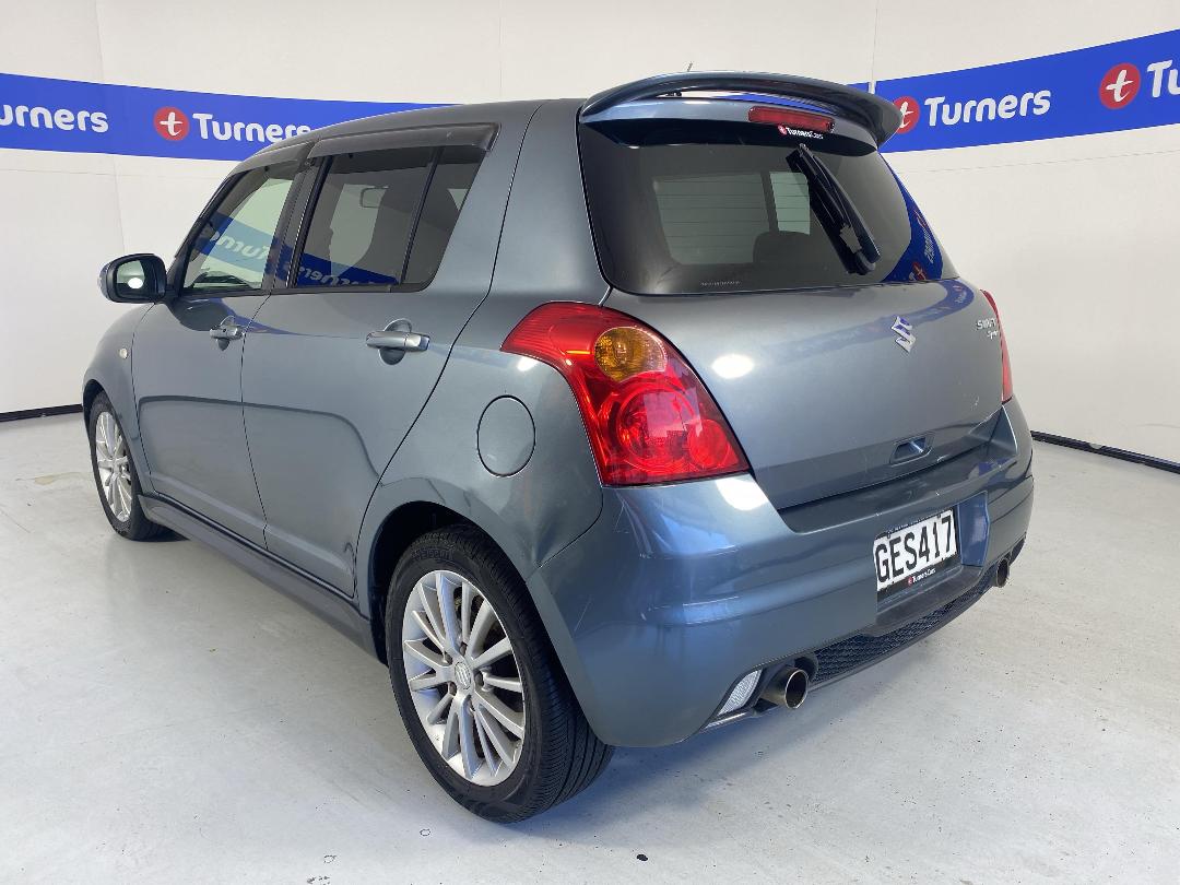 Photo '5' of Suzuki Swift Photo '5' of Suzuki Swift