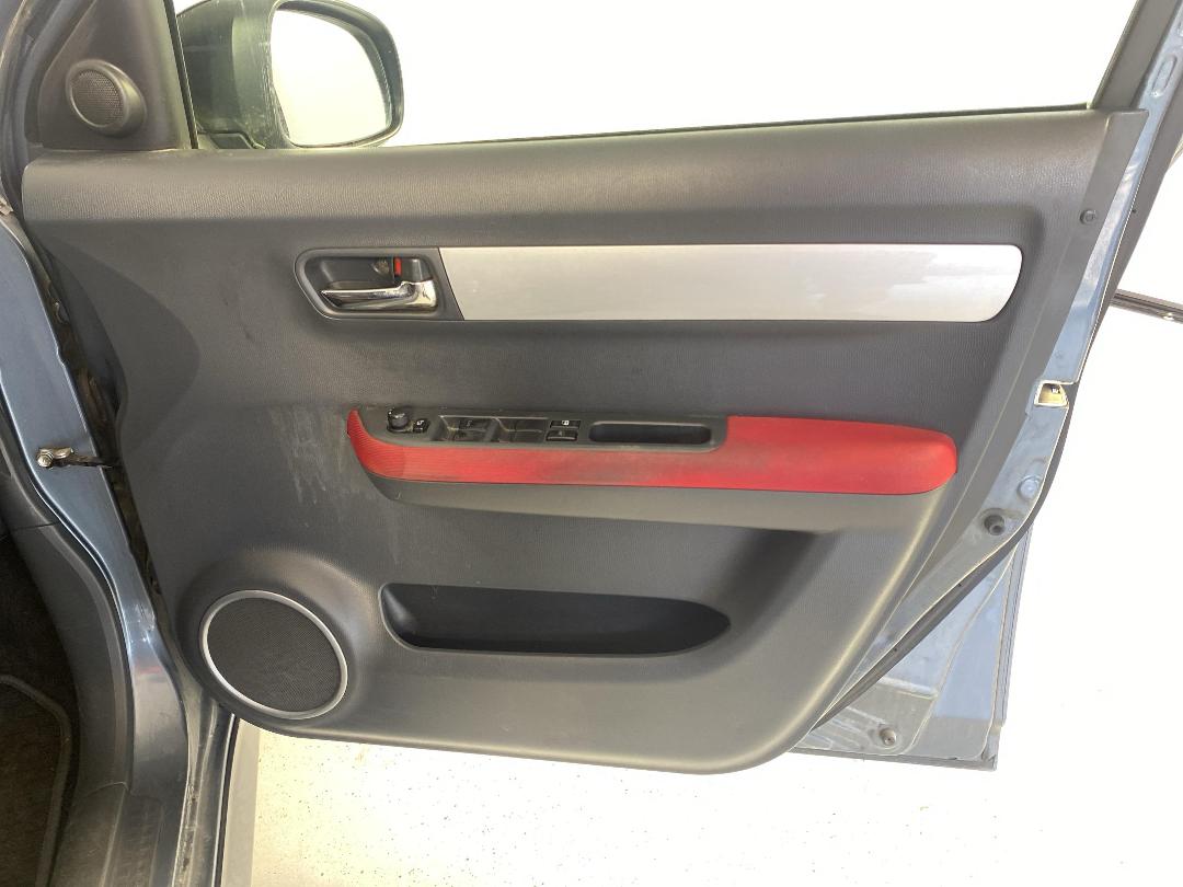 Photo '15' of Suzuki Swift Photo '15' of Suzuki Swift