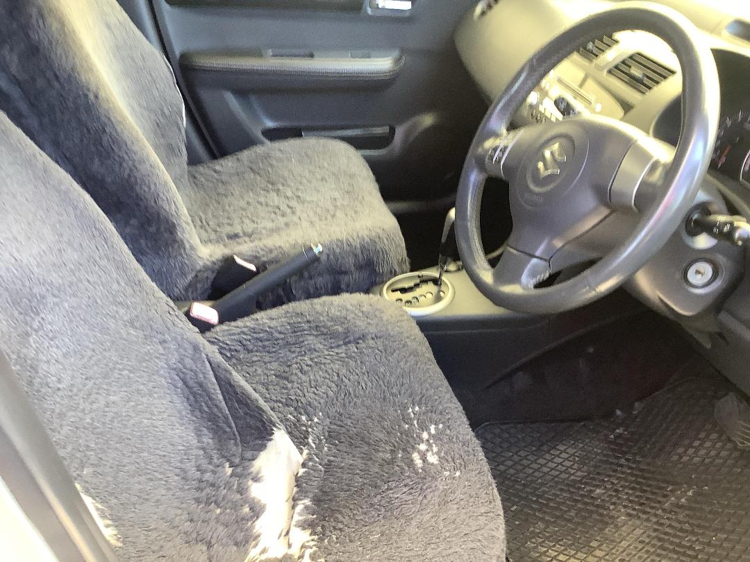 Photo '13' of Suzuki Swift Glxha2 LTD