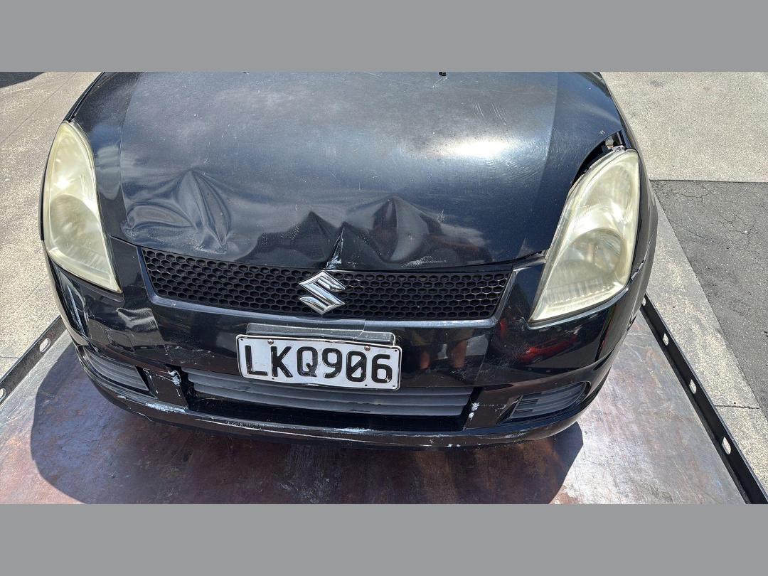 Photo '2' of Suzuki Swift