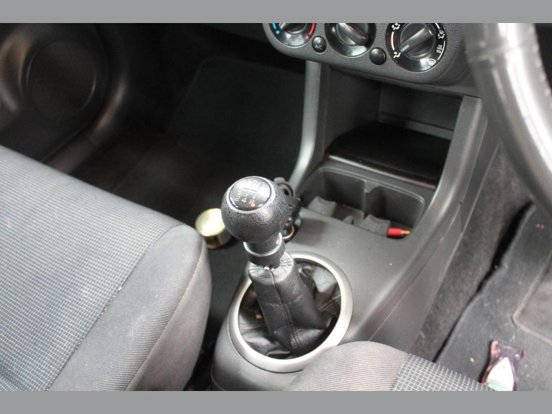 Photo '11' of Suzuki Swift Glxh2 LTD