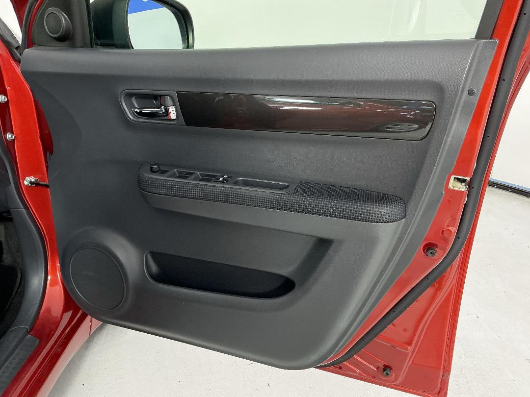 Photo '15' of Suzuki Swift Photo '15' of Suzuki Swift