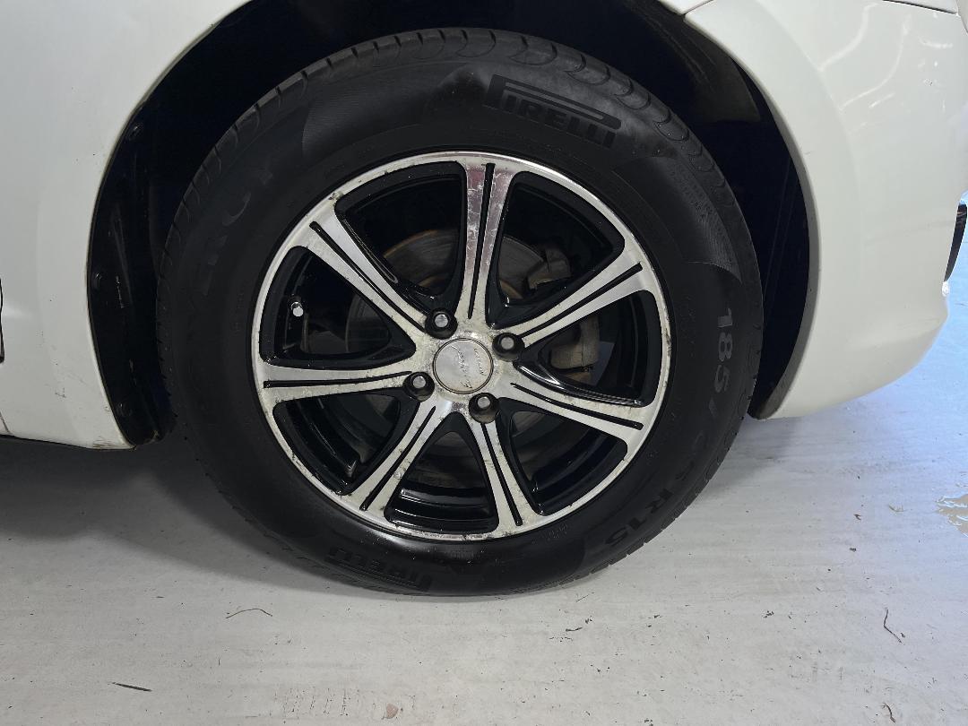 Photo '9' of Suzuki Swift