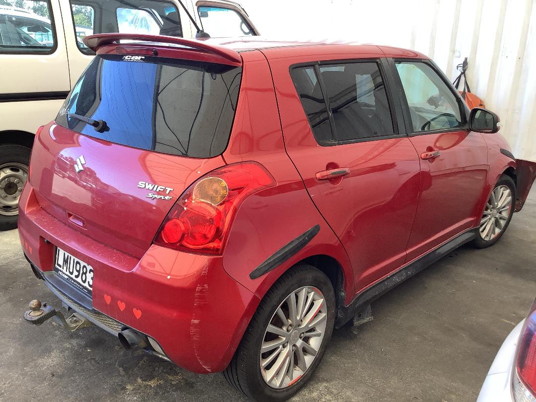 Photo '5' of Suzuki Swift Sport