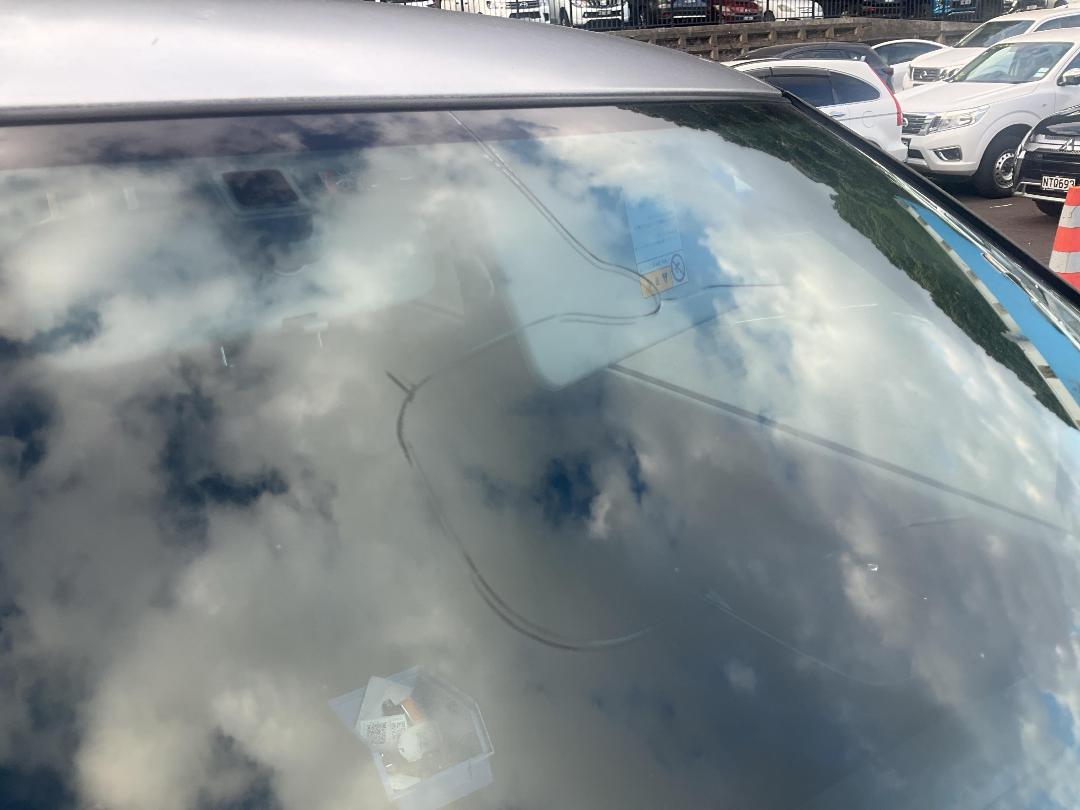 Photo '11' of Suzuki Swift