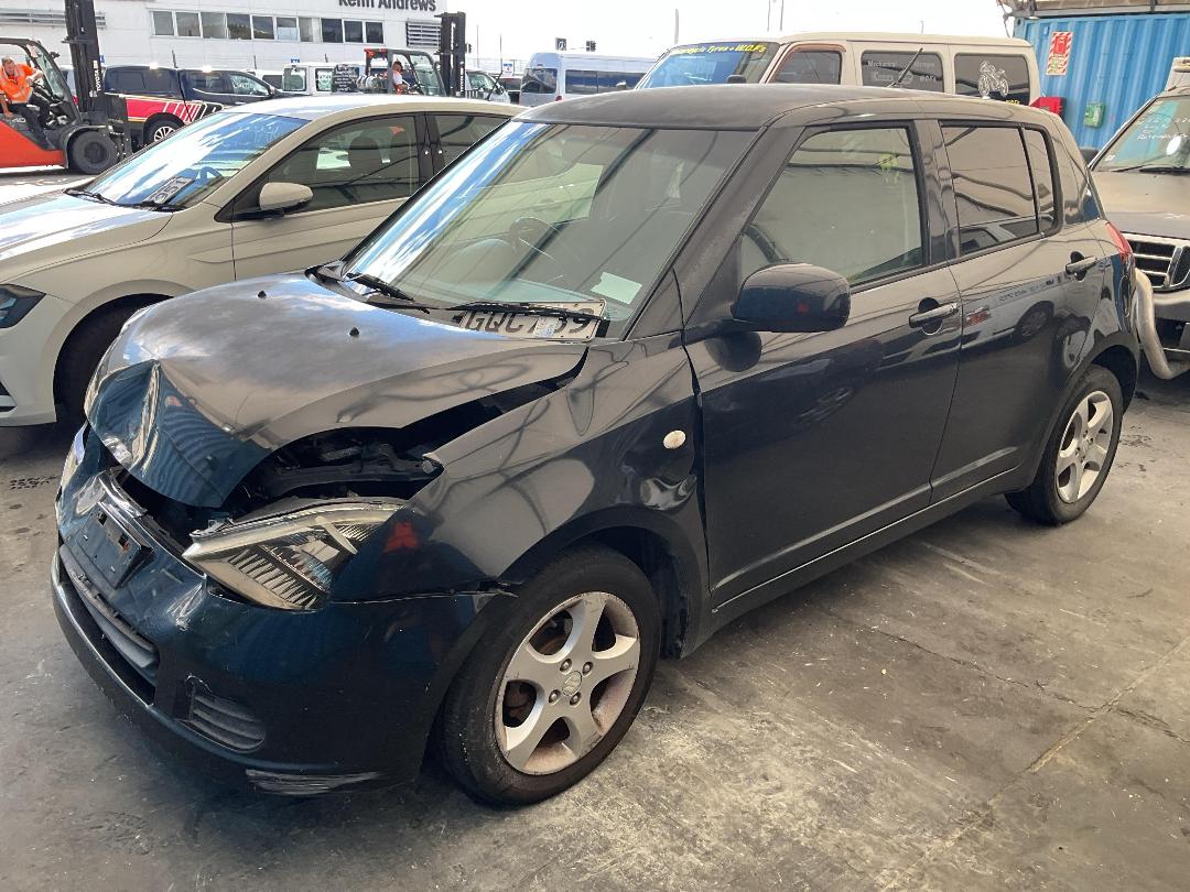 Photo '5' of Suzuki Swift