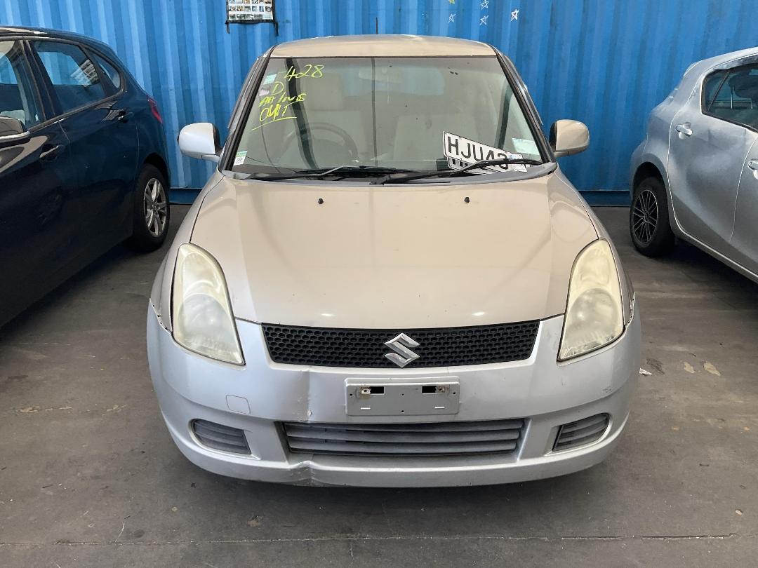 Photo '2' of Suzuki Swift Style