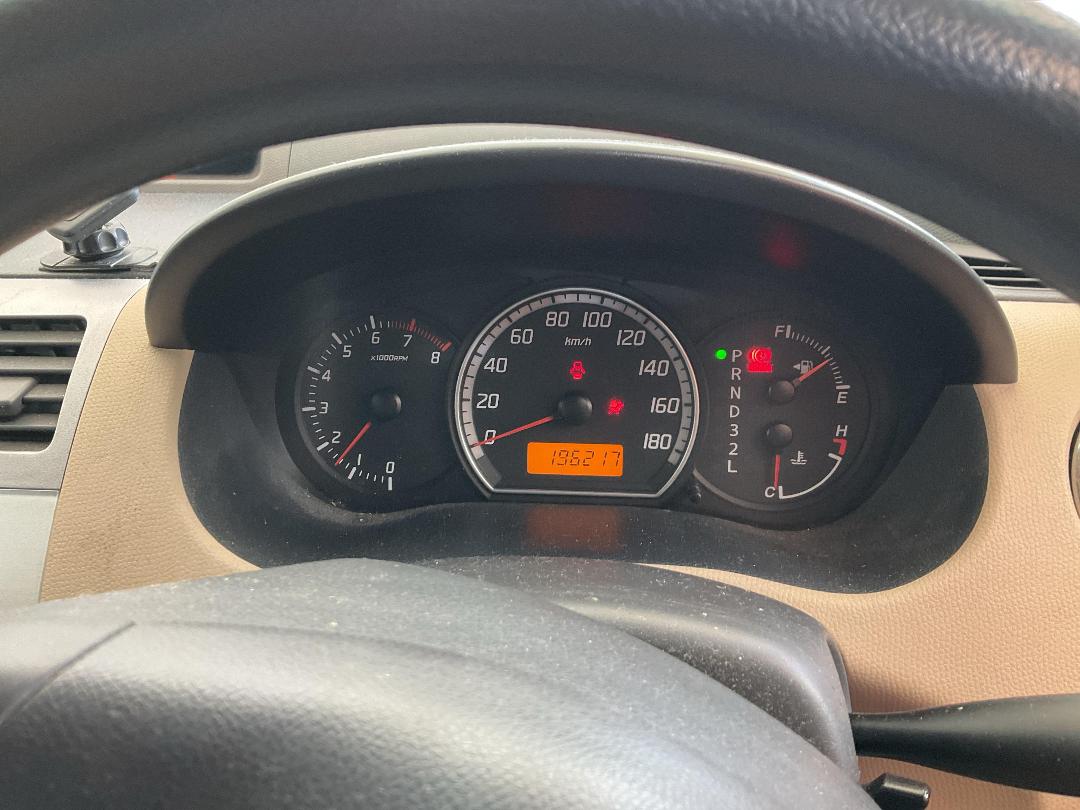 Photo '8' of Suzuki Swift Style