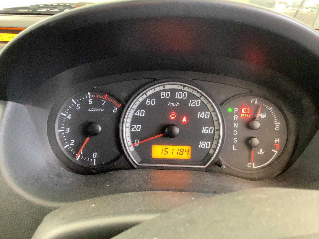 Photo '13' of Suzuki Swift