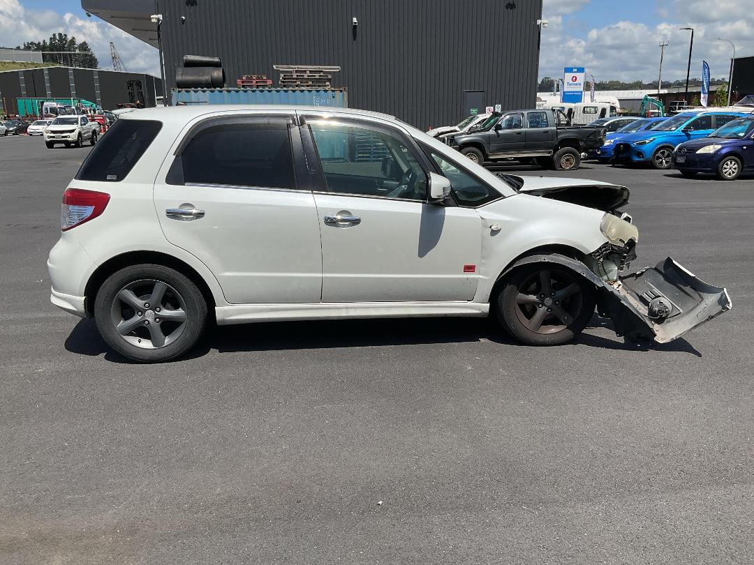 Photo '5' of Suzuki SX4 Photo '5' of Suzuki SX4