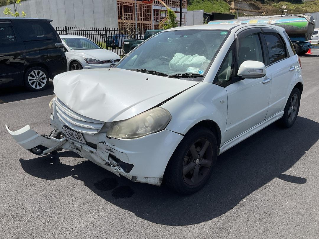 Photo '2' of Suzuki SX4 Photo '2' of Suzuki SX4