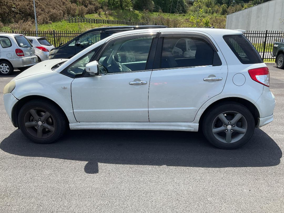 Photo '6' of Suzuki SX4 Photo '6' of Suzuki SX4