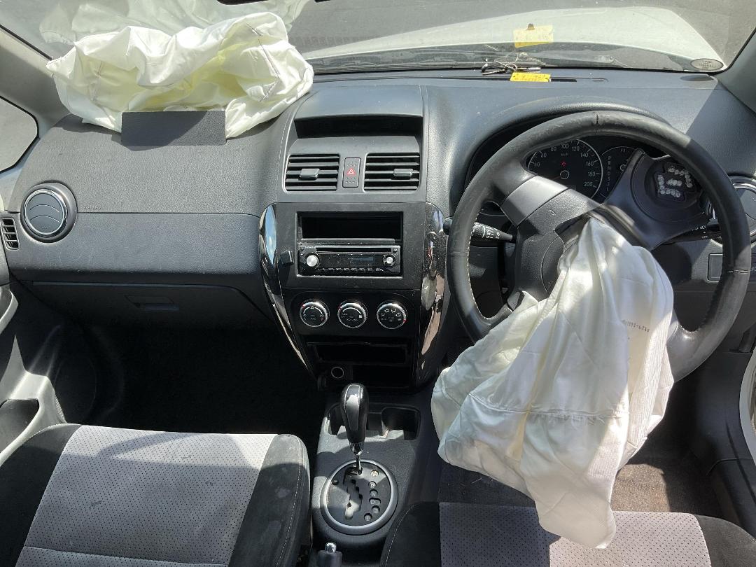 Photo '17' of Suzuki SX4 Photo '17' of Suzuki SX4