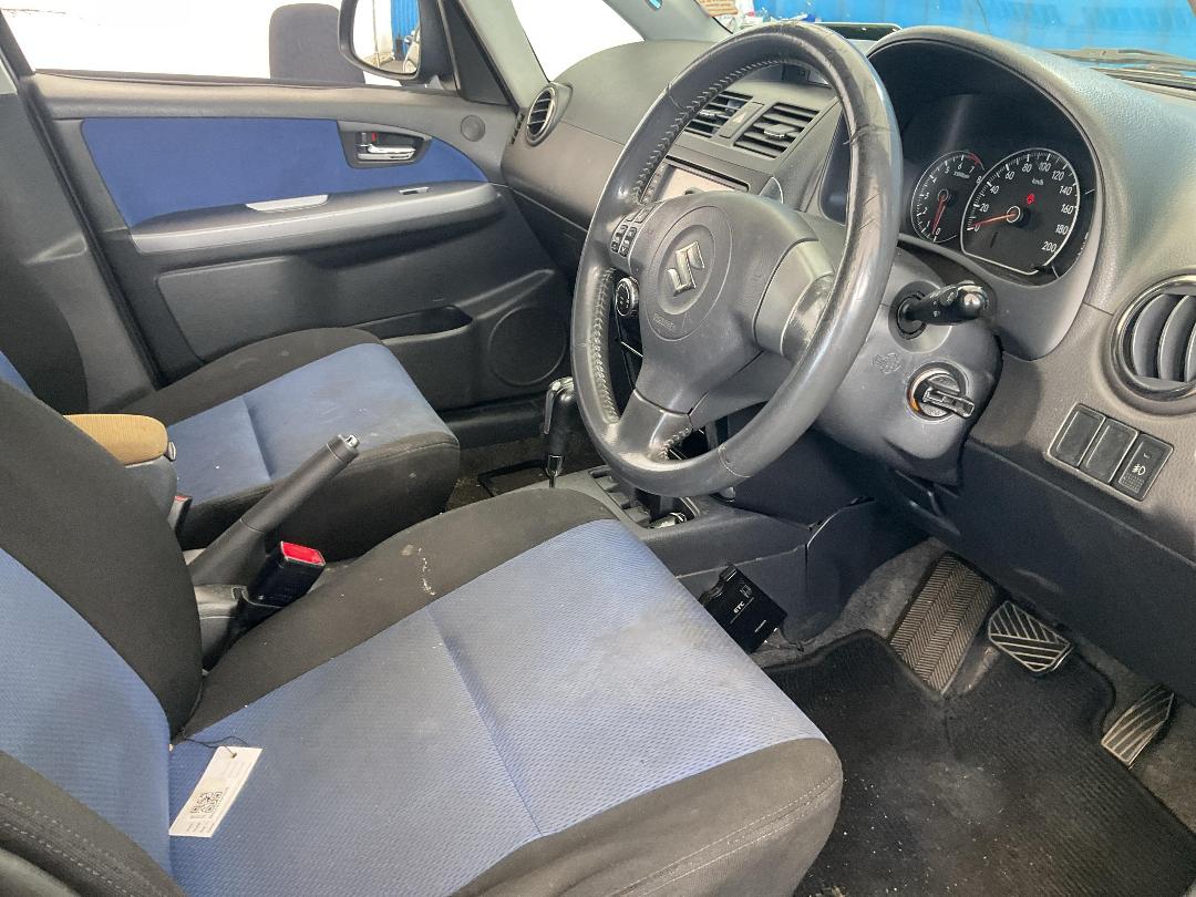 Photo '7' of Suzuki SX4 Photo '7' of Suzuki SX4