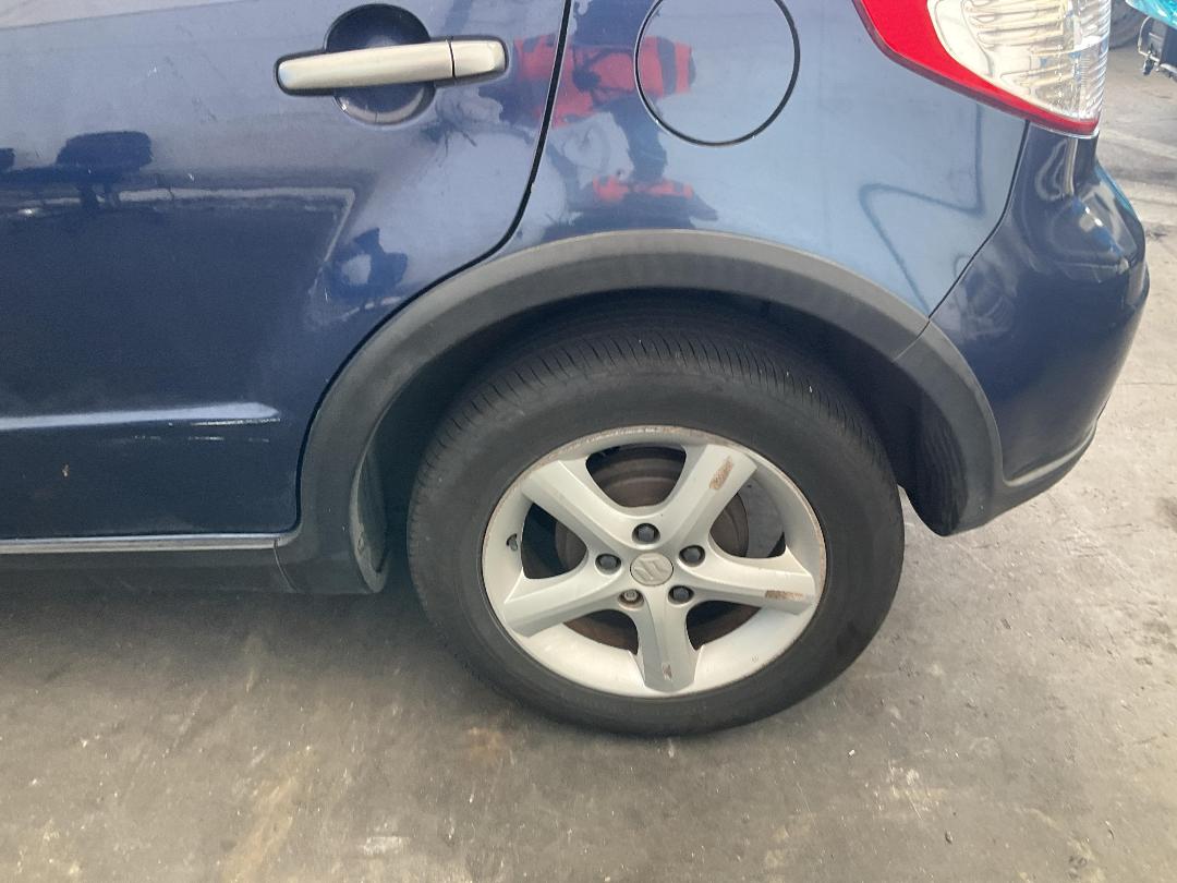 Photo '17' of Suzuki SX4 Photo '17' of Suzuki SX4