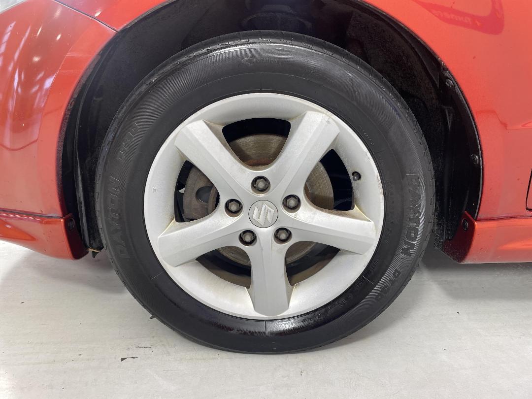 Photo '10' of Suzuki SX4 Photo '10' of Suzuki SX4