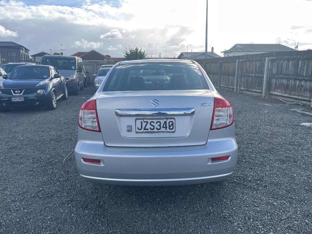 Photo '5' of Suzuki SX4